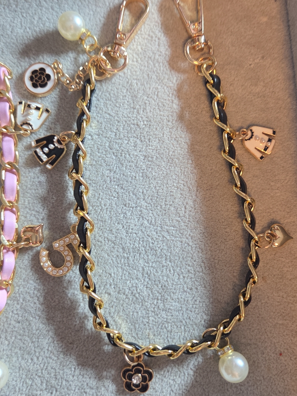 INSPIRED DESIGNER Gold-Tone Pearl & Enamel Charm Chain Bracelet - White